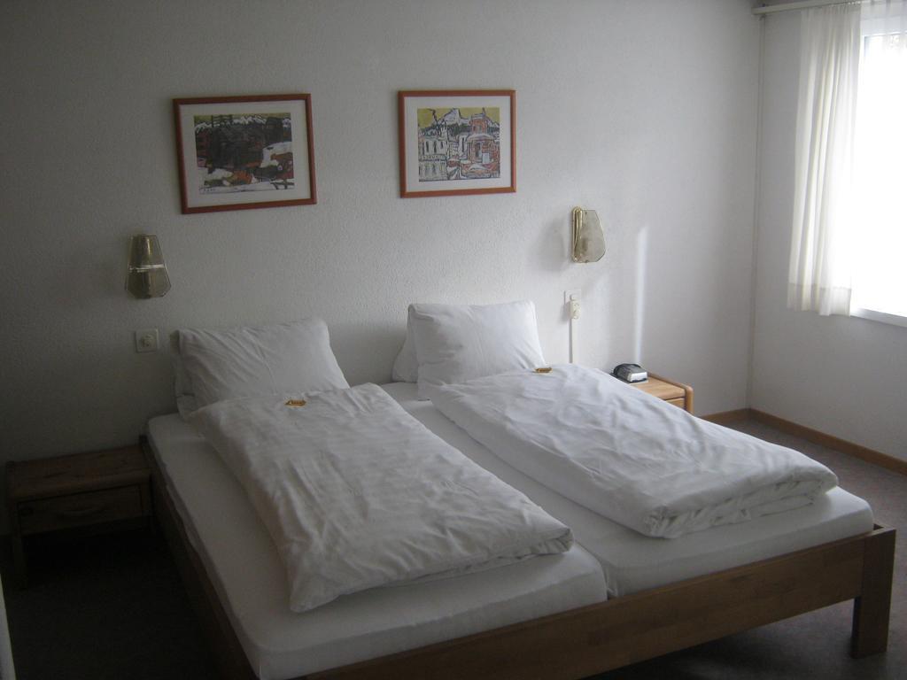 Hotel Garni Ursalina Bad Ragaz Rum bild